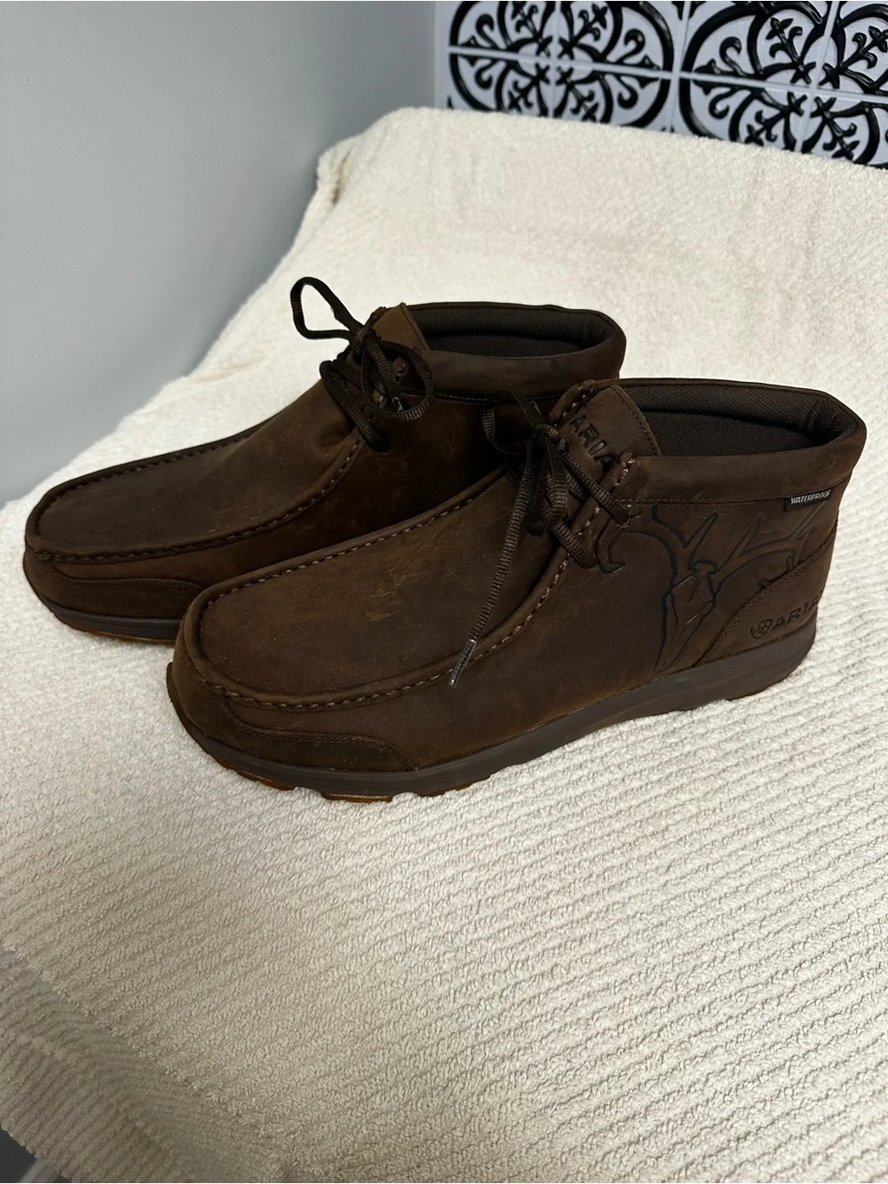 Ariat Dark Brown Suede Men's Chukka Boots
